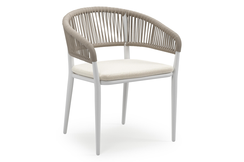 Tolfa stapelbare tuinstoel in wit aluminium en beige verticaal geweven ronde rope met stoelkussen in All Weather Cosytica Althea Off White