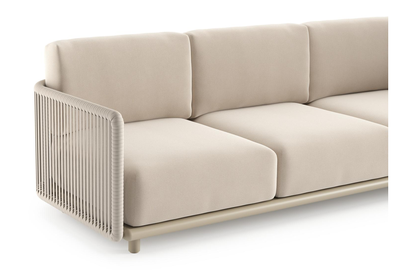 Organo loungehoek in beige aluminium en beige verticaal geweven luxe vlakke rope met lopi antique all weather Sunbrella® luxe kussen