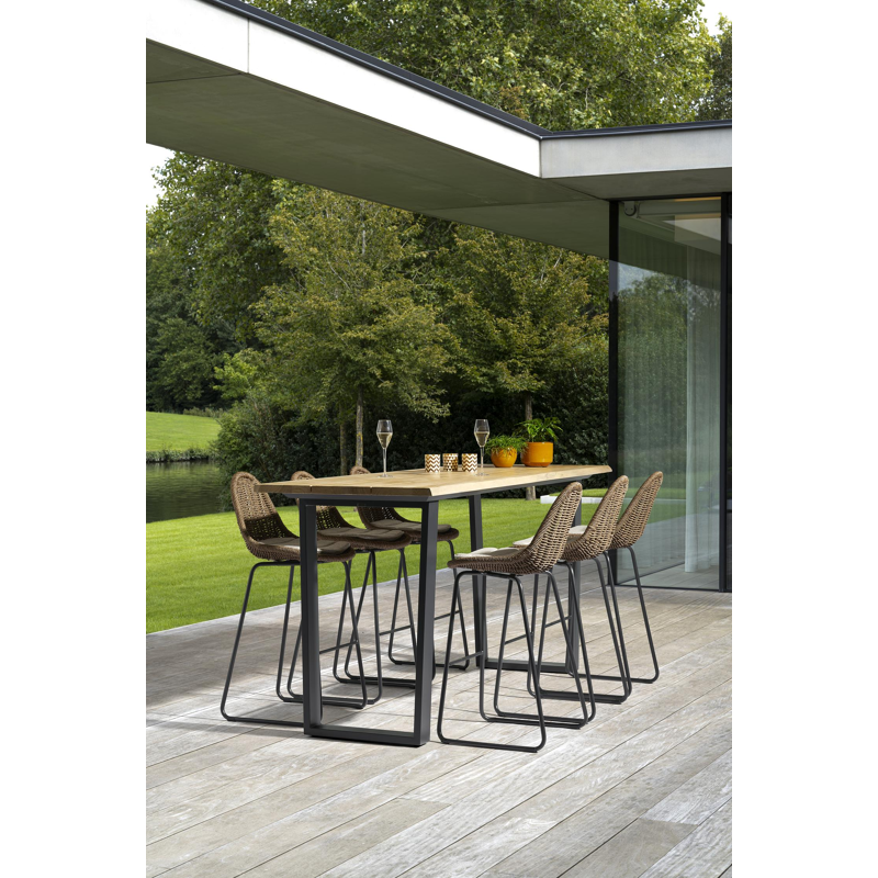 Pagino barstoel in zwart aluminium en bruin wicker