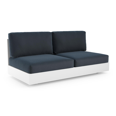 Como loungebank in wit aluminium met heritage indigo all weather sunbrella® luxe kussen