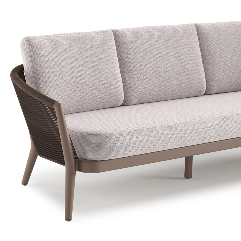 Orso loungebank in taupe aluminiumen zwart verticaal geweven ronde rope met Wander Gobi all weather sunbrella® luxe kussen