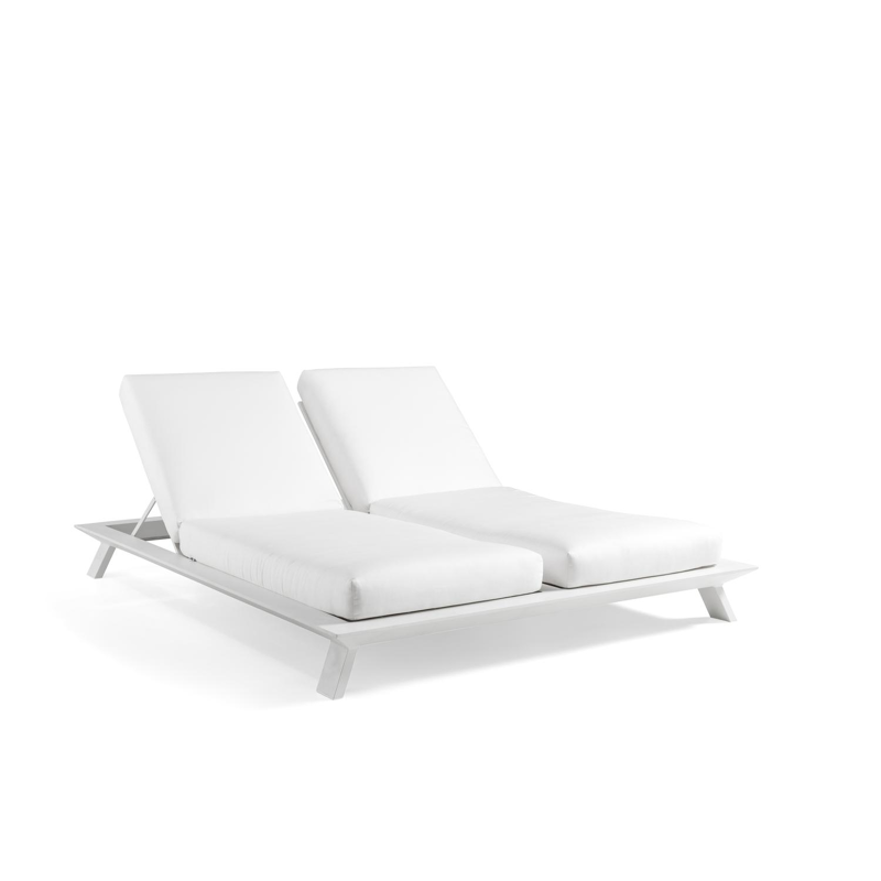 Cesano verstelbaar dubbel ligbed in wit aluminium met natte white all weather sunbrella® luxe kussens