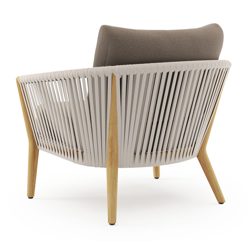 Orso loungestoel in teak en beige verticaal geweven luxe vlakke rope met Lopi Coconut all weather sunbrella® luxe kussen