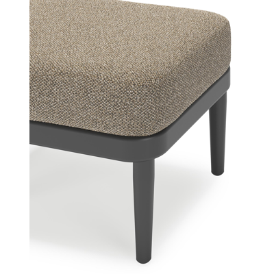 Pouf Orso en aluminium noir et coussins en all weather cosytica Madagascar Burch