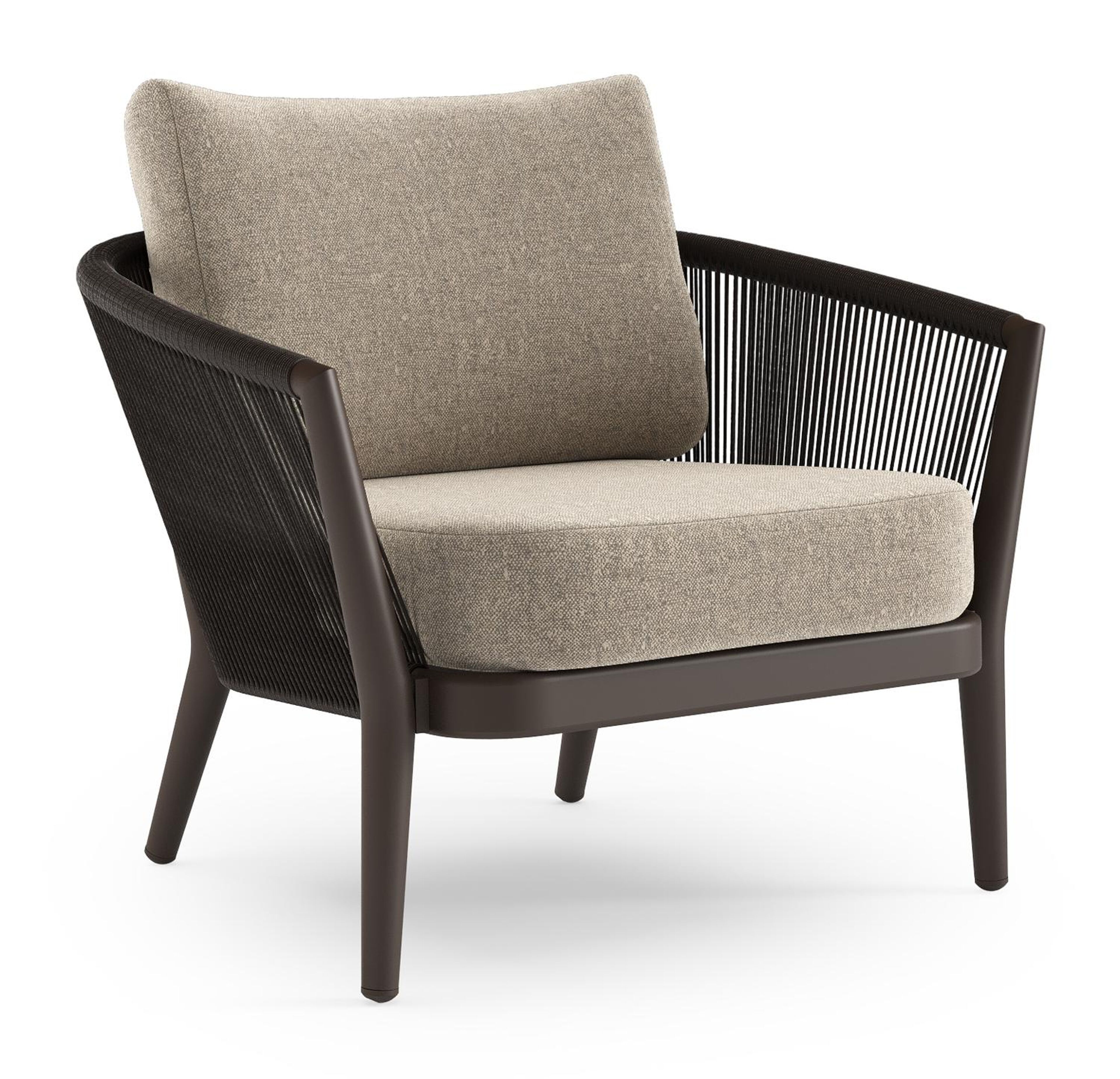 Orso loungestoel in donkerbruin aluminium en donkerbruin verticaal geweven ronde rope met Chartres Pewter all weather sunbrella® luxe kussen