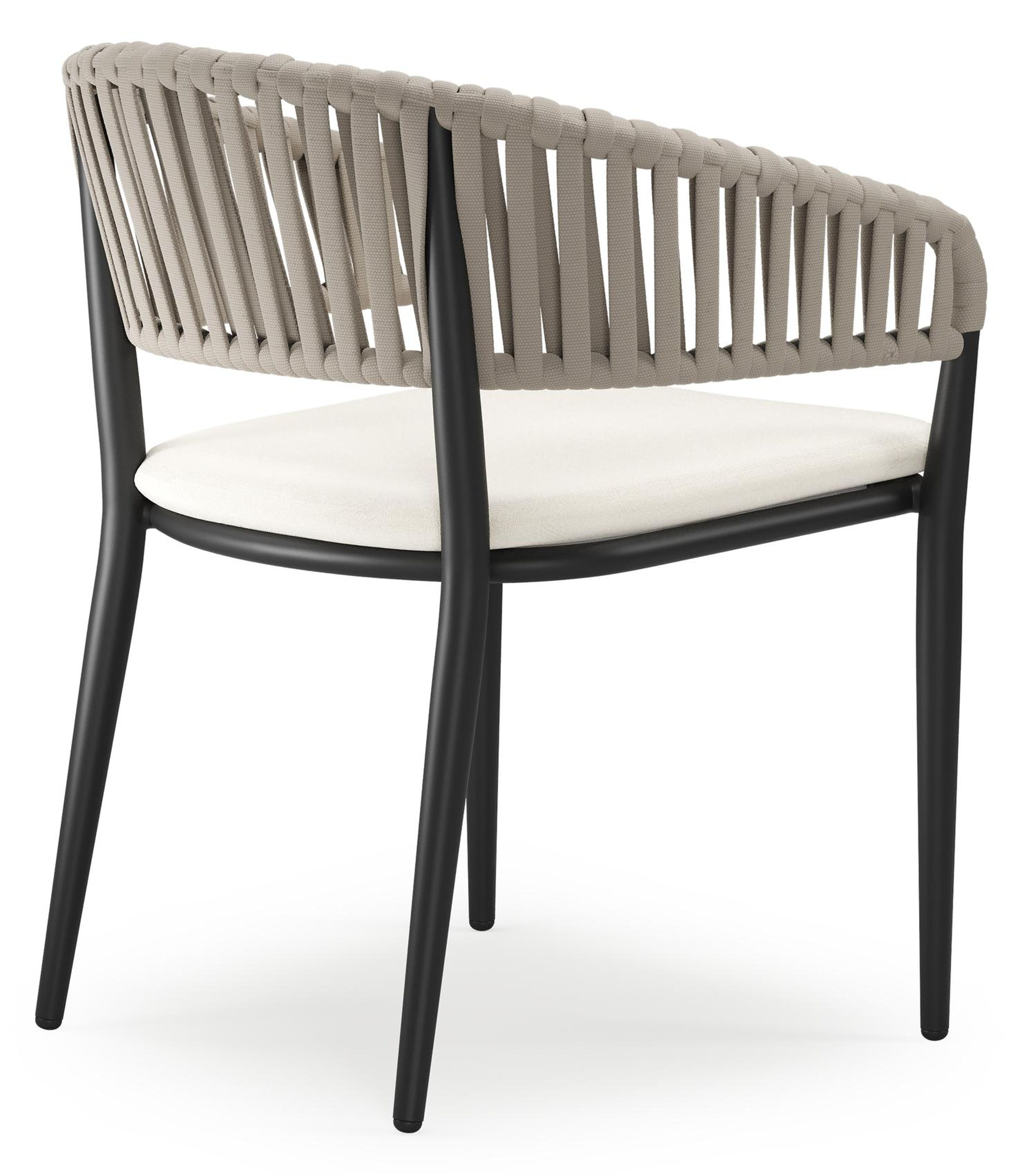 Tolfa stapelbare tuinstoel in zwart aluminium en beige verticaal geweven luxe vlakke brede rope met stoelkussen in All Weather Sunbrella® Luxe Natte White