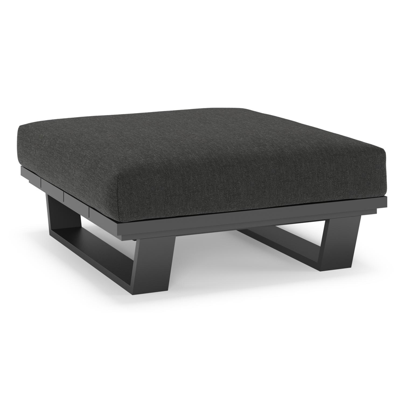 Pagino poef in zwart aluminium met chartres sooty all weather sunbrella® luxe kussen