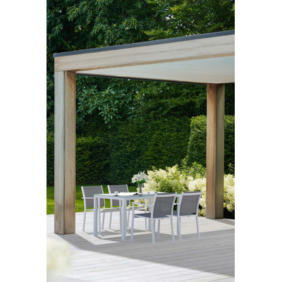 Feltro tuinset in wit aluminium en grijs keramisch glas tafelblad met 4 stapelbare Bareto tuinstoelen