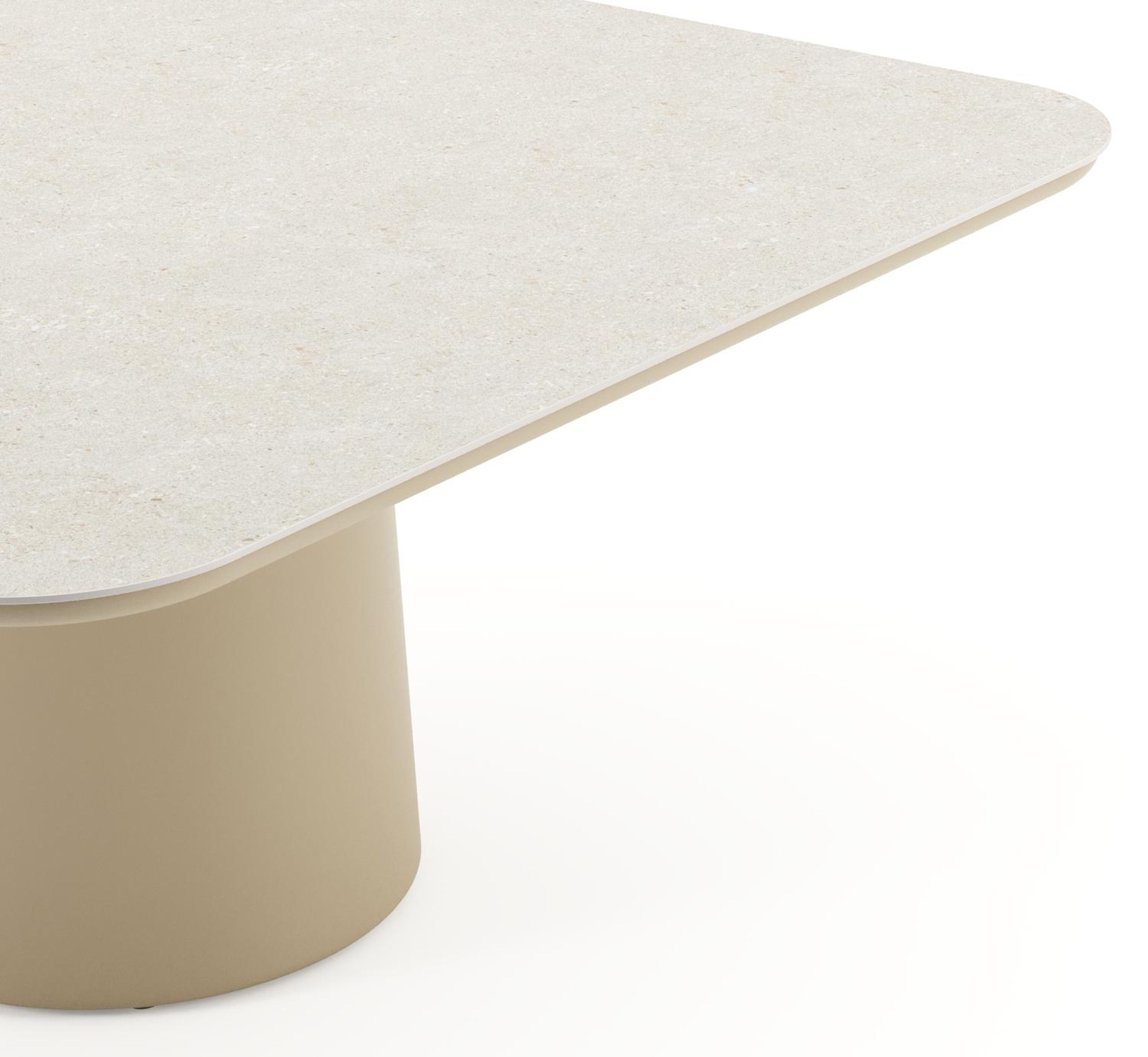 Table de jardin Amico carré arrondi en aluminium beige et céramique pleine Shilin - Lg. 148 x Lrg. 148 x Haut. 74 cm
