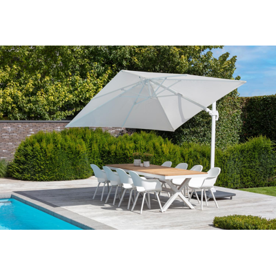 Avola zweefparasol met tiltfunctie in wit aluminium met wit polyester parasoldoek - L1: 300 x L2: 300 cm (met voet)