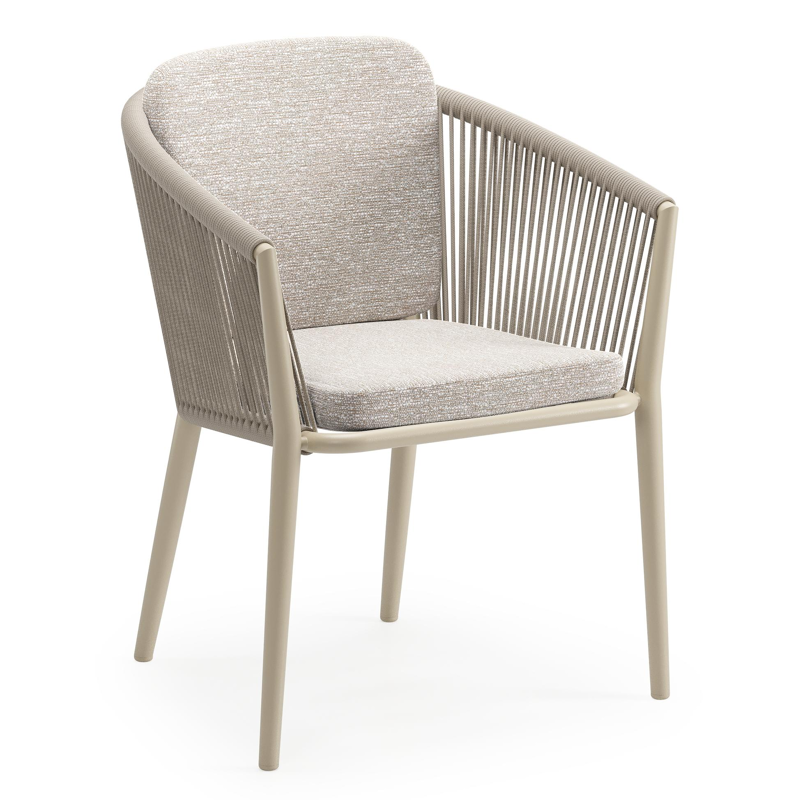 Orso tuinstoel in beige aluminium en beige verticaal geweven ronde rope met zitkussen in All Weather Sunbrella® Luxe Tundra Sand