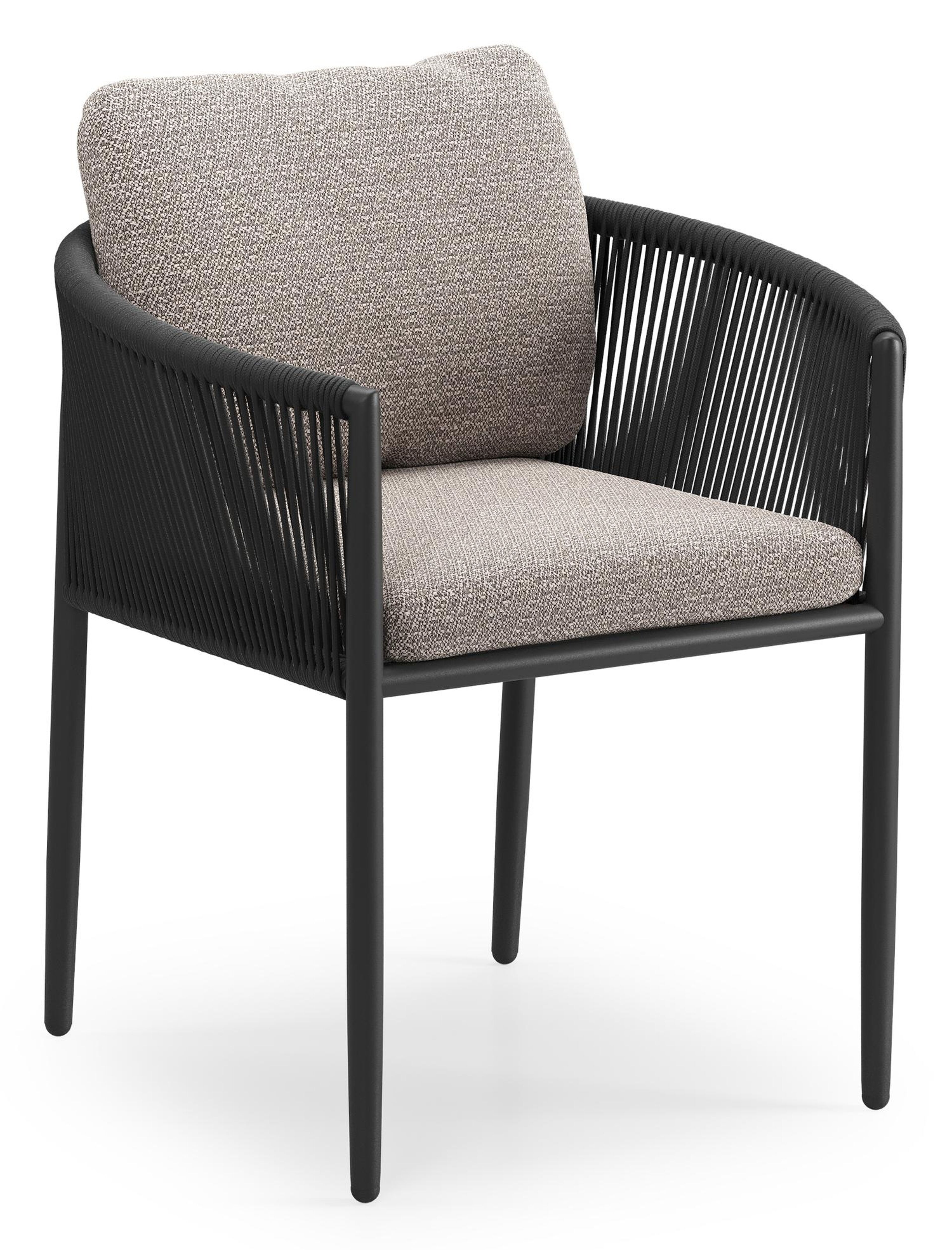 Organo tuinstoel in beige aluminium en beige verticaal geweven ronde rope met stoelkussen in All Weather Sunbrella® Luxe Wander Granite