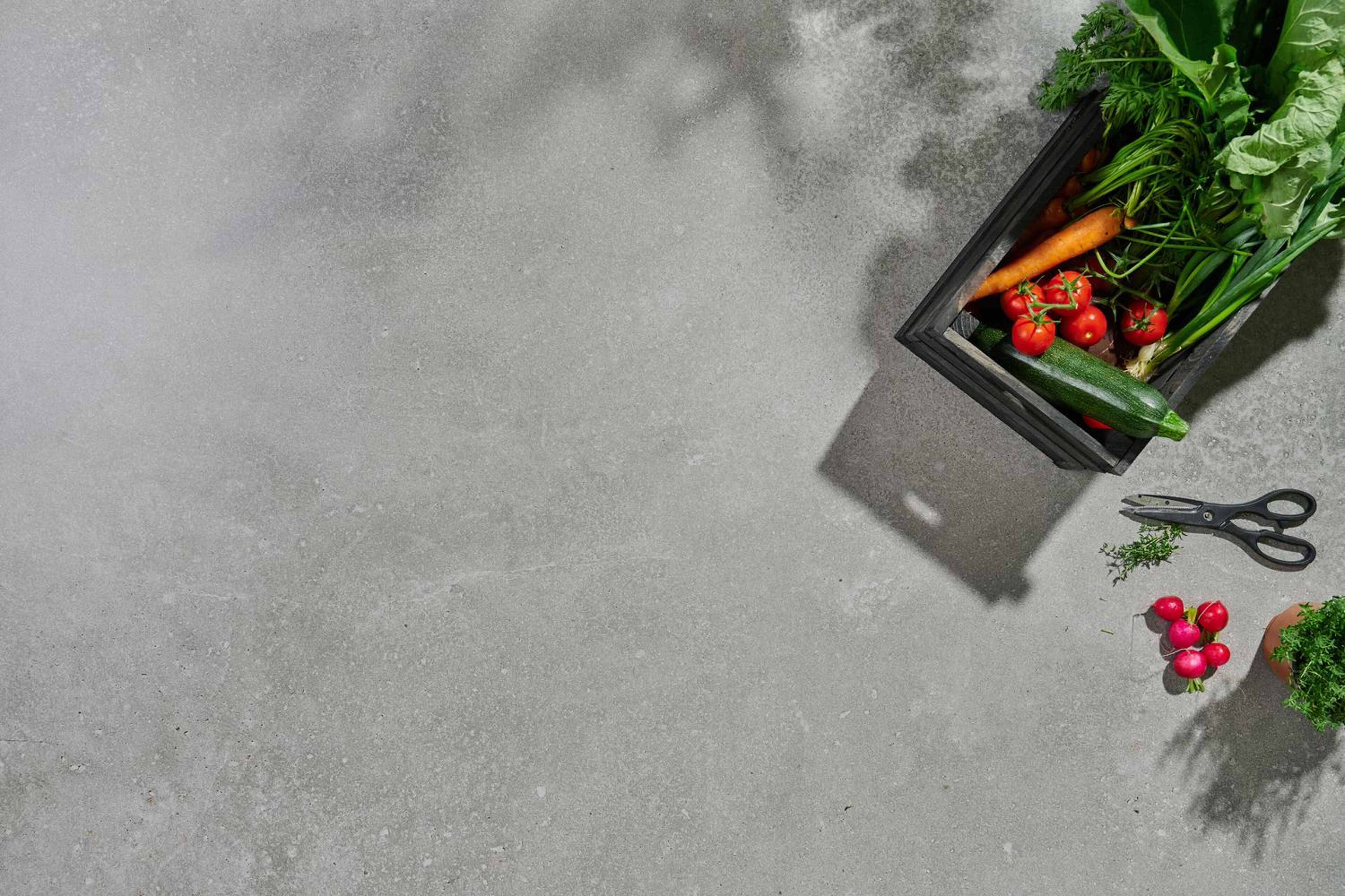 Orso tuintafel bootvorm in wit aluminium en volkeramiek new york - L 315 x B 115 x H 73.5 cm