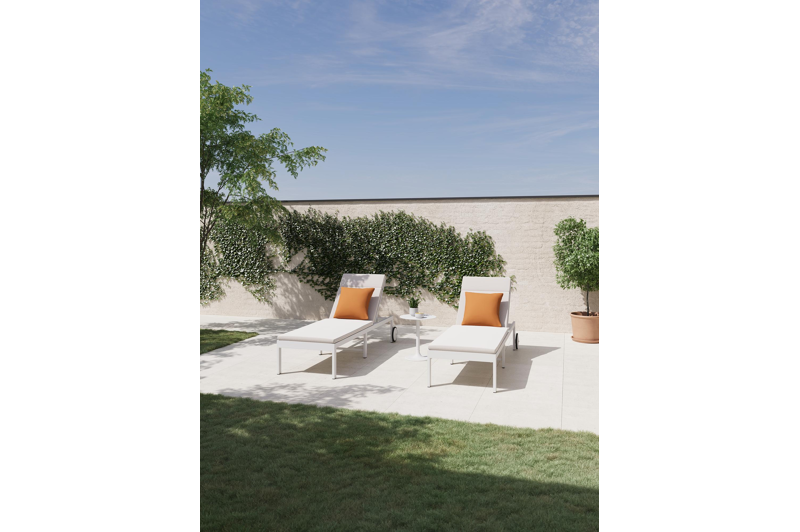 Set van 2 Siena ligbedden in wit aluminium