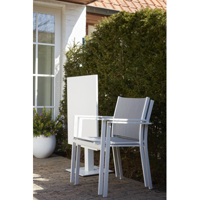 Bareto stapelbare tuinstoel in wit aluminium en grijs textilene