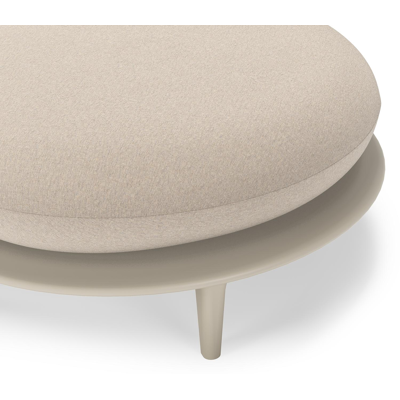 Bomero poef in beige aluminium met heritage ash all weather sunbrella® luxe kussen