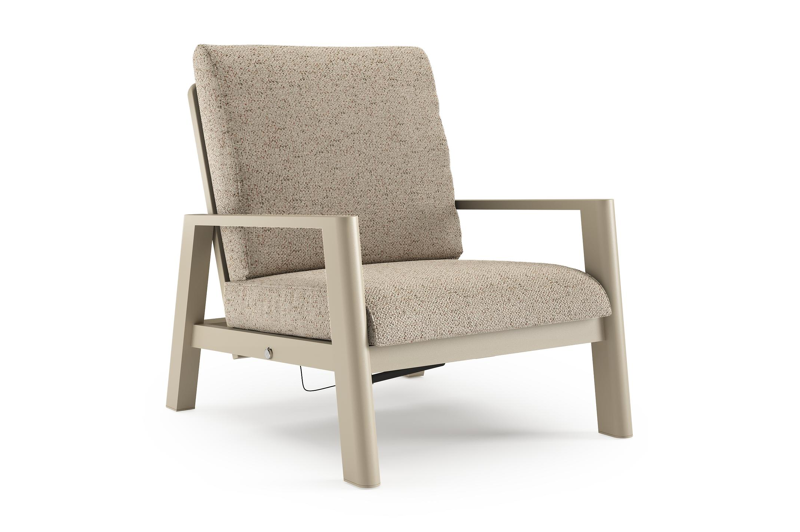 Fauteuil de jardin Cirello en aluminium beige et coussins en all weather cosytica bora jungle