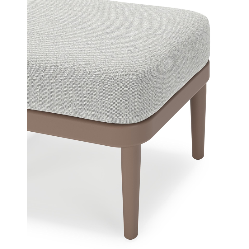 Pouf Orso en aluminium taupe et coussins en all weather sunbrella® luxe Savane Nimbus