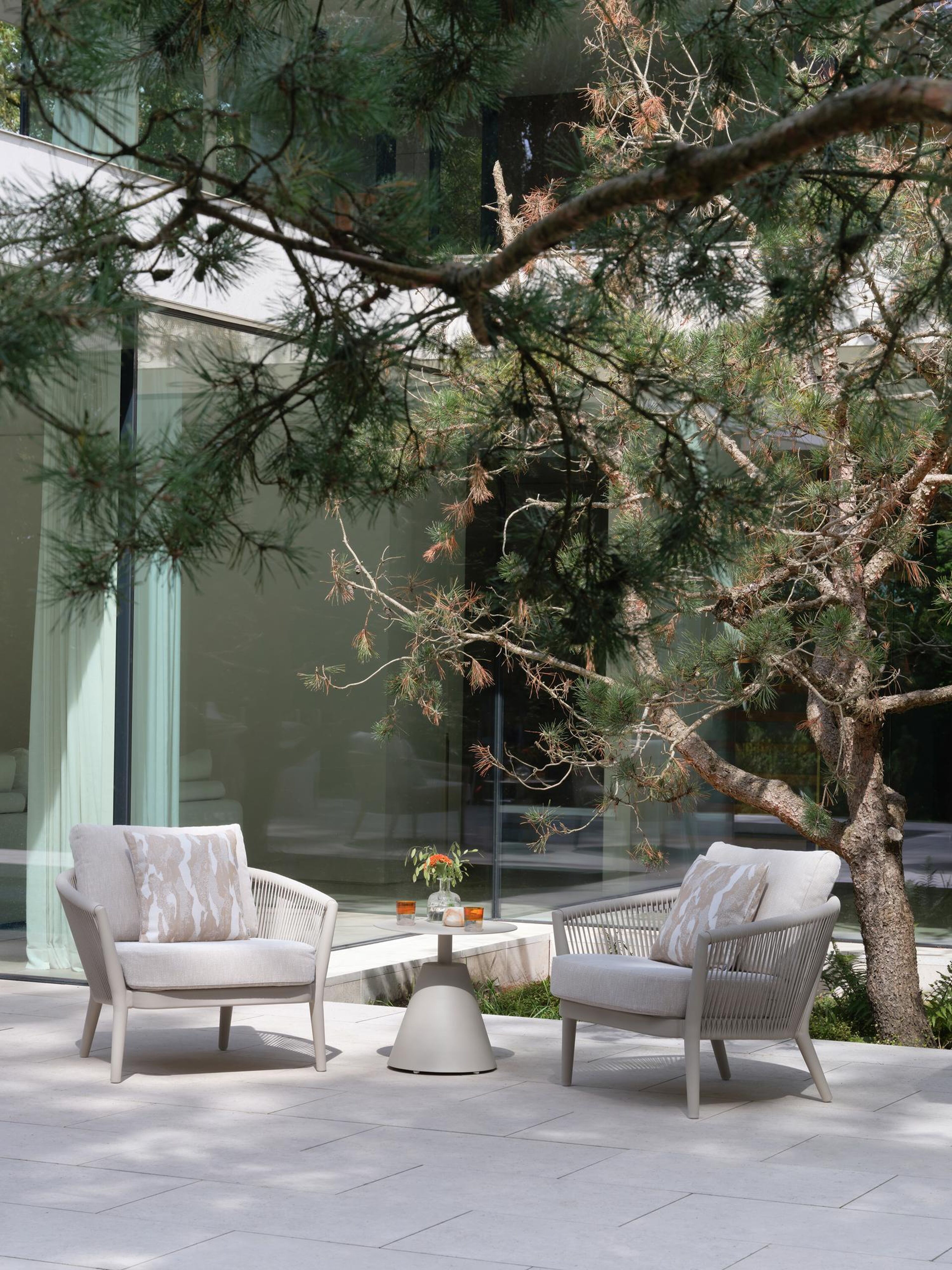 Table d'appoint Lucca en aluminium beige - Diam. 50 x Haut. 50 cm