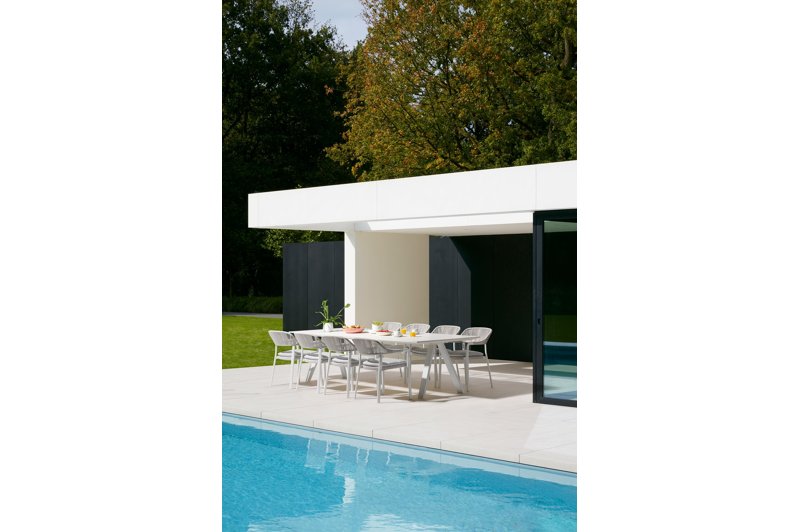 Cesano stapelbare tuinstoel in wit aluminium en wit-grijs wicker