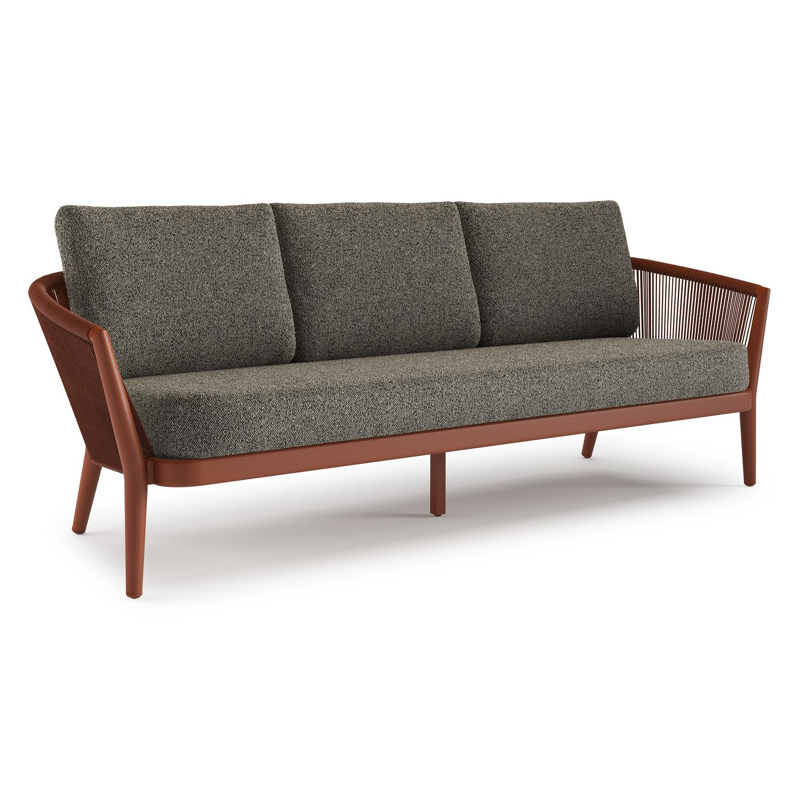 Orso loungebank in roestbruin aluminium en roestbruin verticaal geweven ronde rope met Marbella Tunder all weather cosytica kussen