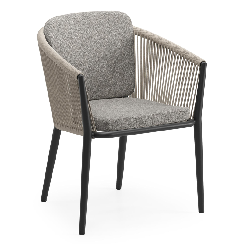 Orso tuinstoel in zwart aluminium en beige verticaal geweven ronde rope met zitkussen in All Weather Sunbrella® Luxe Tundra Charcoal
