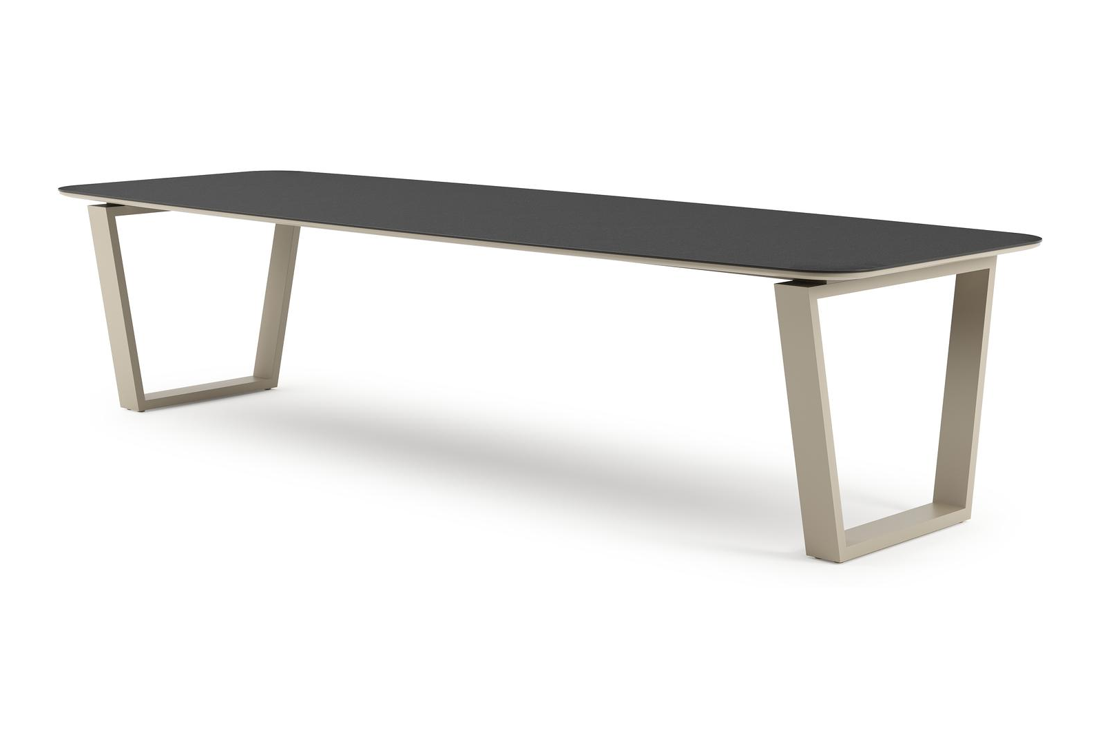 Table de jardin Pagino forme de bateau en aluminium beige et céramique pleine Nero Black - Lg. 315 x Lrg. 115 x Haut. 73 cm