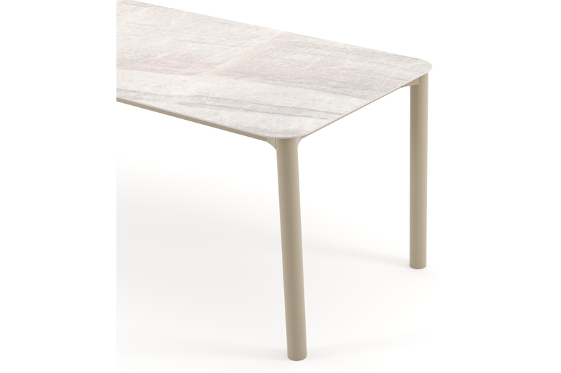 Table de jardin Orso rectangulaire arrondi en aluminium beige et céramique pleine Taj Mahal - Lg. 200 x Lrg. 80 x Haut. 74.5 cm