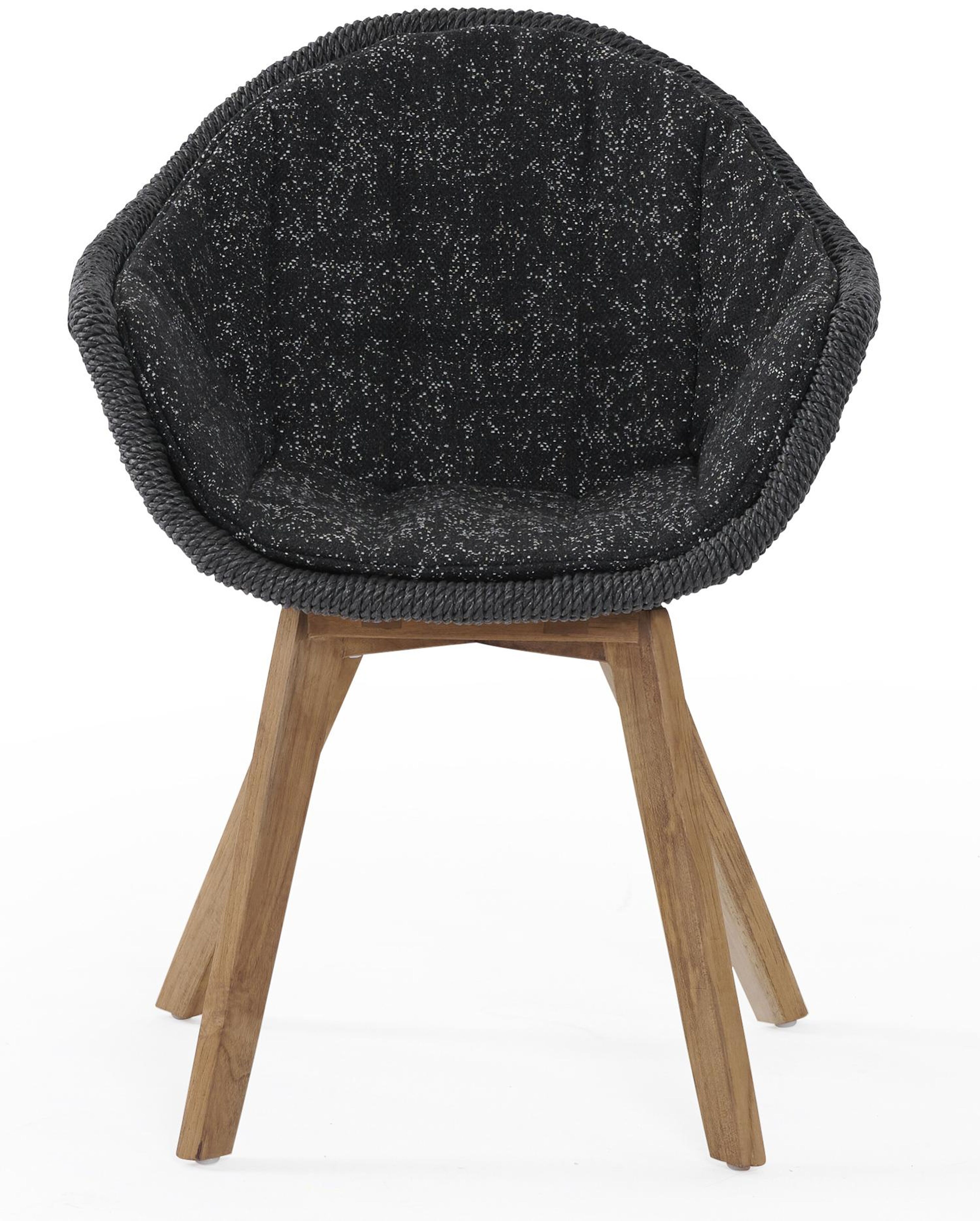 Pagino tuinstoel in teak en naturel wicker met kussen in tweed raven all weather sunbrella® luxe