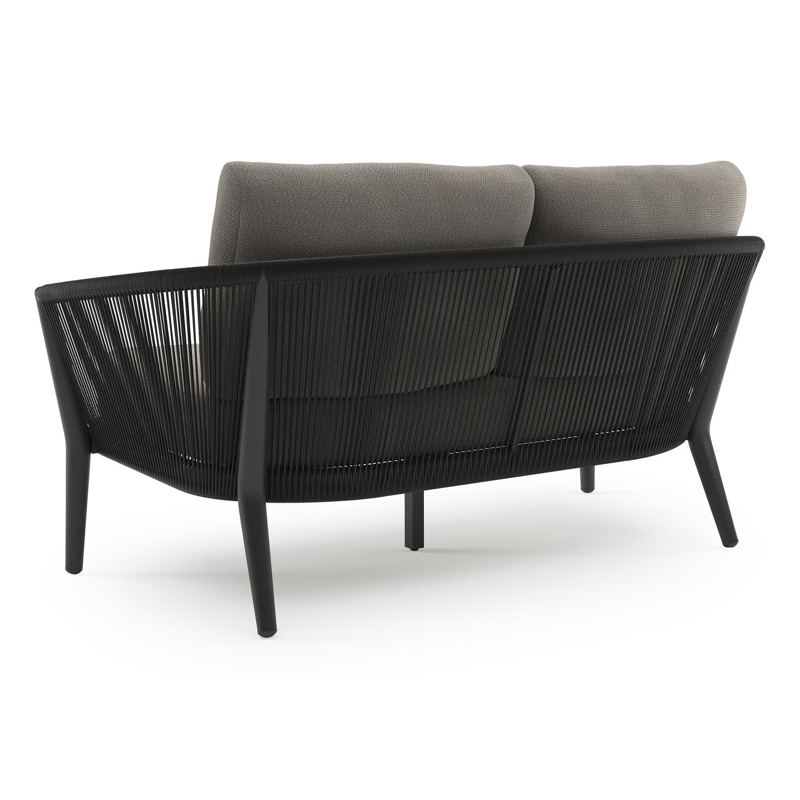 Orso loungebank in zwart aluminium en zwart verticaal geweven ronde rope met Lopi Silver all weather sunbrella® luxe kussen