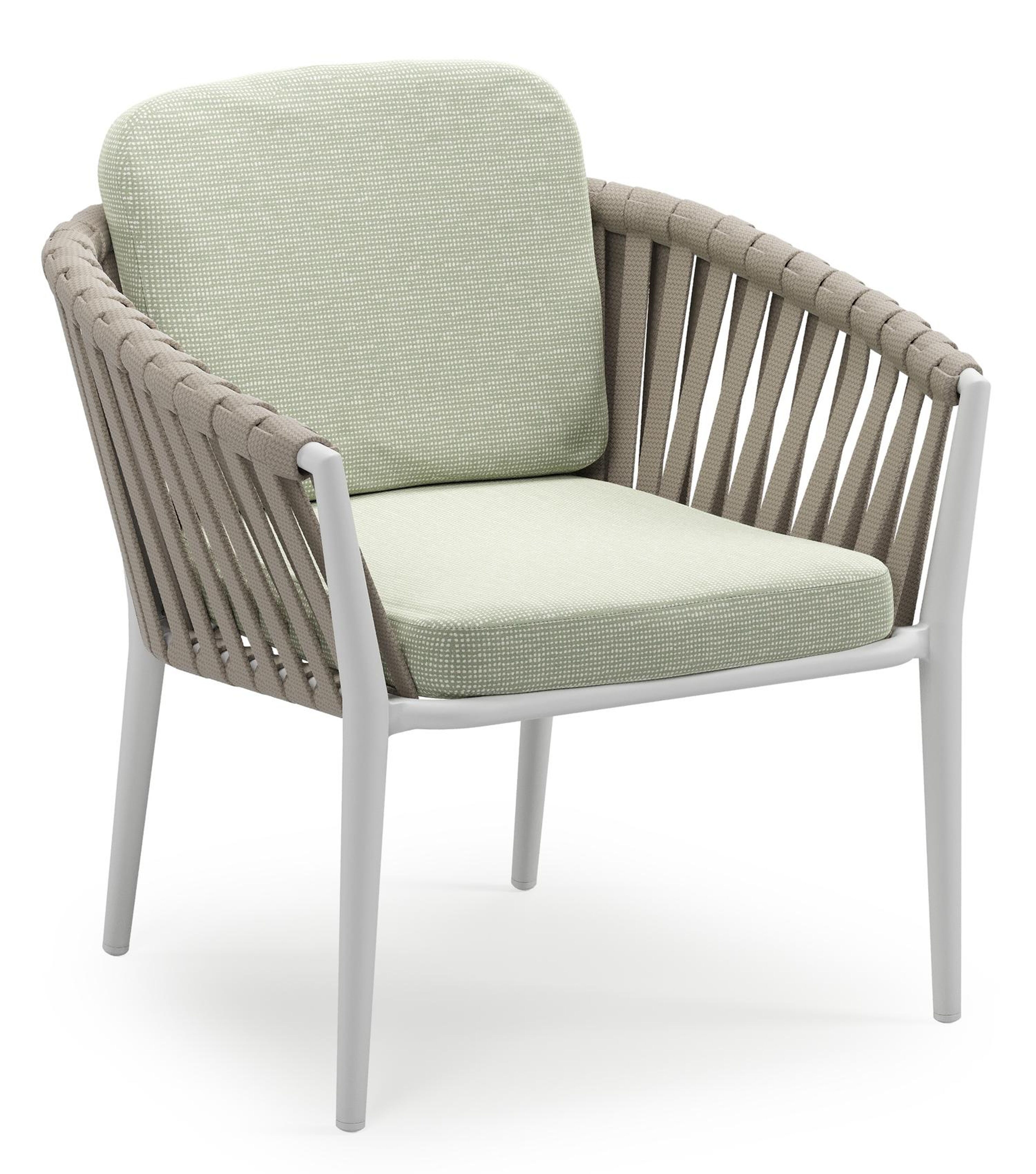 Orso low dining tuinstoel in wit aluminium en beige verticaal geweven luxe vlakke brede rope met stoelkussen in All Weather Sunbrella® Luxe Slow Spirea