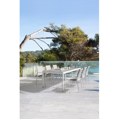 Como (Finato) verlengbare tuintafel in wit aluminium en volkeramiek grijs - L 240/360 x B 107 x H 76 cm