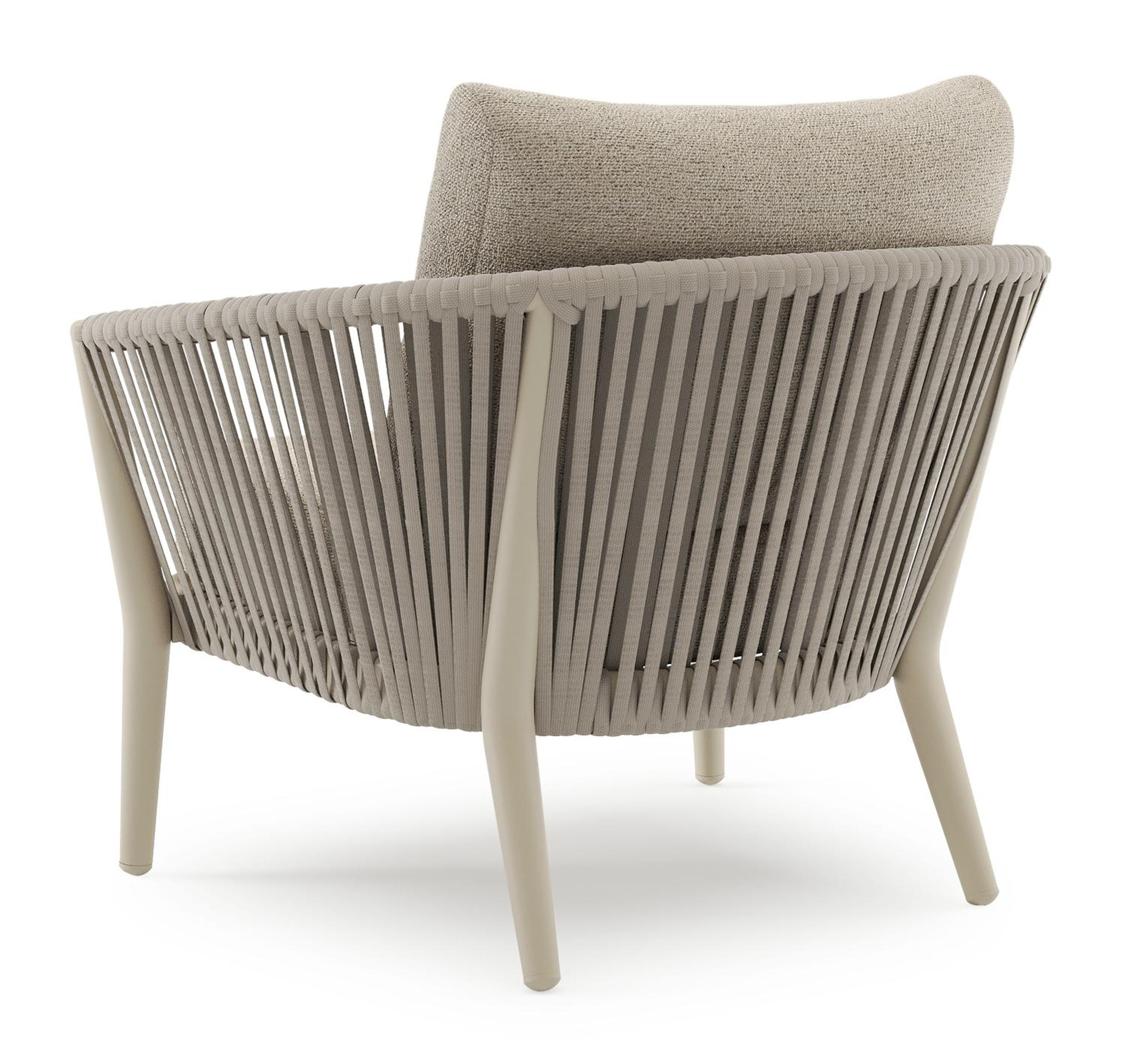 Orso loungestoel in beige aluminium en beige verticaal geweven luxe vlakke rope met Marbella Beige all weather cosytica kussen