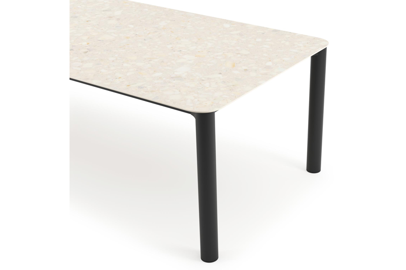 Orso tuintafel rechthoekig afgerond in zwart aluminium en volkeramiek Retrostone - L 290 x B 110 x H 74.5 cm