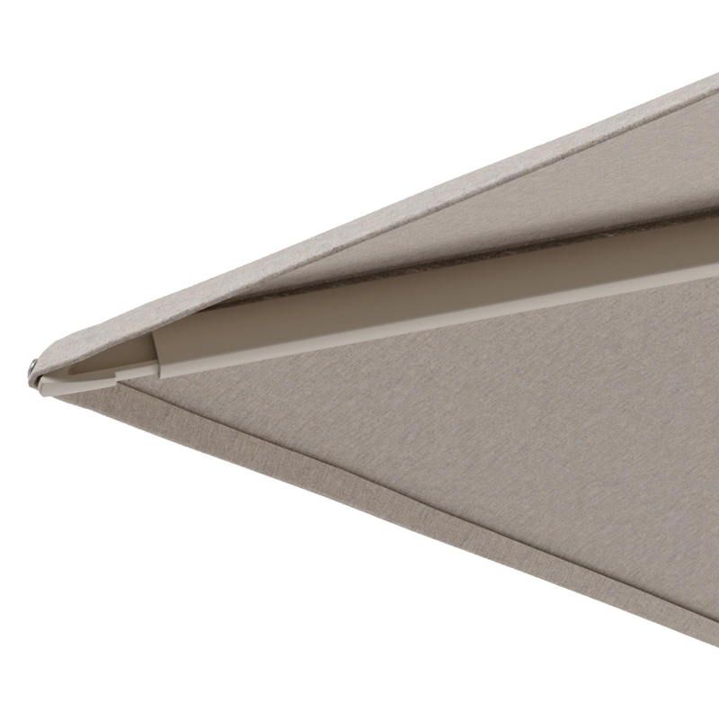 Minore zweefparasol met tiltfunctie in beige aluminium en Heritage Ash All Weather Sunbrella® Luxe parasoldoek - L1: 350 x L2: 350 cm met parasolvoet Minore 260 kg met wielen