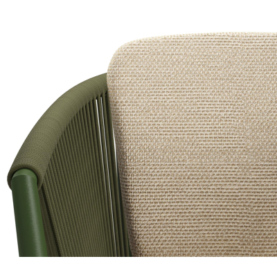 Orso tuinstoel in groen aluminium en groen verticaal geweven ronde rope met zitkussen in All Weather Cosytica Althea Camel