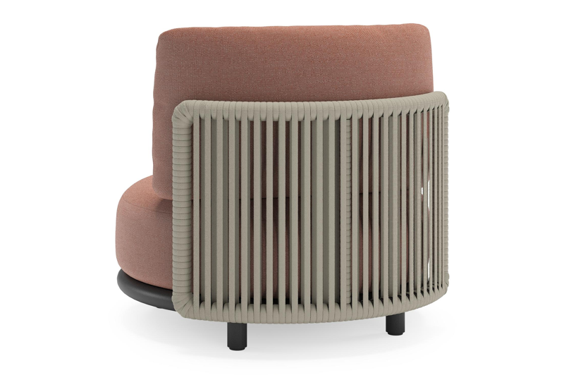 Lomano loungestoel in zwart aluminium en beige verticaal geweven luxe vlakke rope met Savane Rust all weather sunbrella® luxe