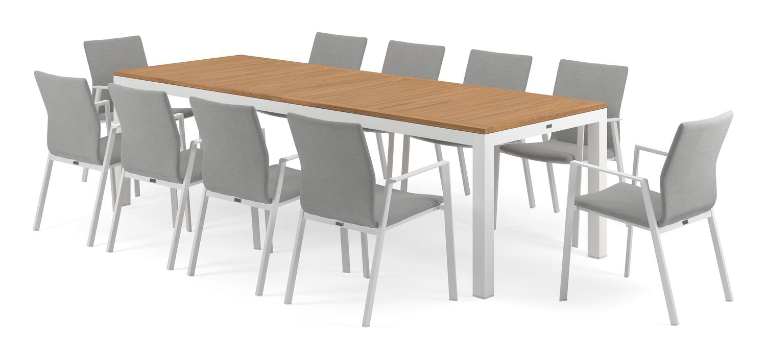 Varese tuinset in wit aluminium en naturel teak tafelblad met 10 stapelbare Madura tuinstoelen