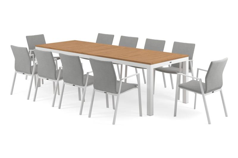 Ensemble de jardin Varese en aluminium blanc avec plateau de table en teck naturel et 10 chaises de jardin empilables Madura