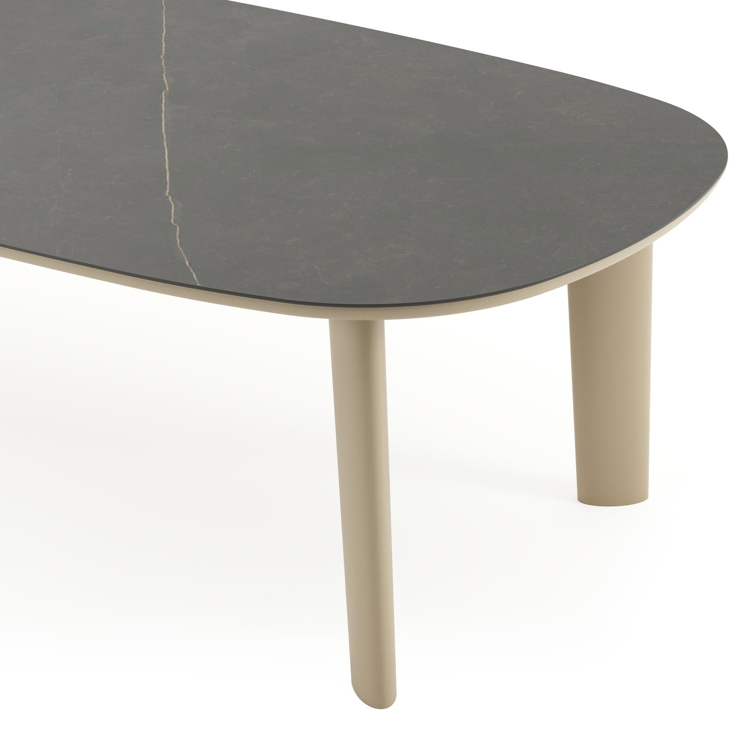 Amico tuintafel bombo in beige aluminium en volkeramiek Calatorao - L 270 x B 125 x H 73.5 cm