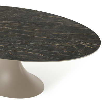 Table de jardin Fano ovale en aluminium beige et céramique pleine Black Obsession - Lg. 240 x Lrg. 135 x Haut. 75 cm