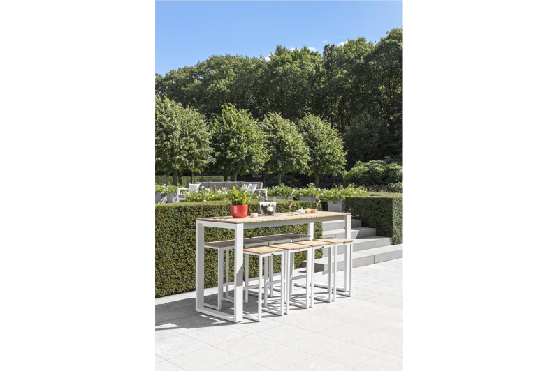 Verato barstoel in wit aluminium en naturel teak