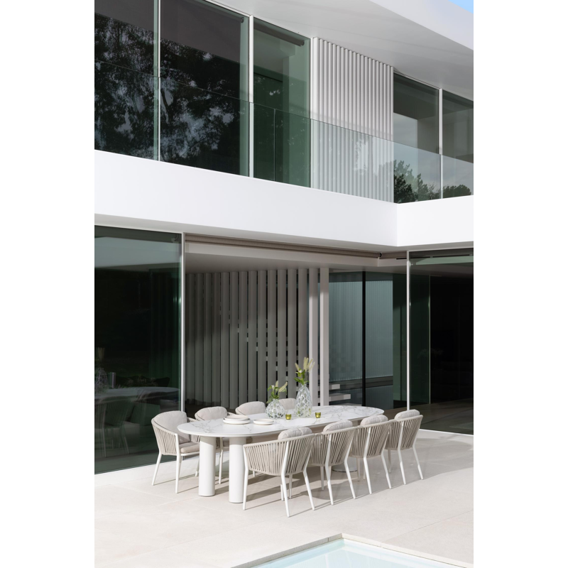 Table de jardin Organo oval en aluminium blanc et céramique pleine calacatta - Lg. 300 x Lrg. 110 x Haut. 74 cm