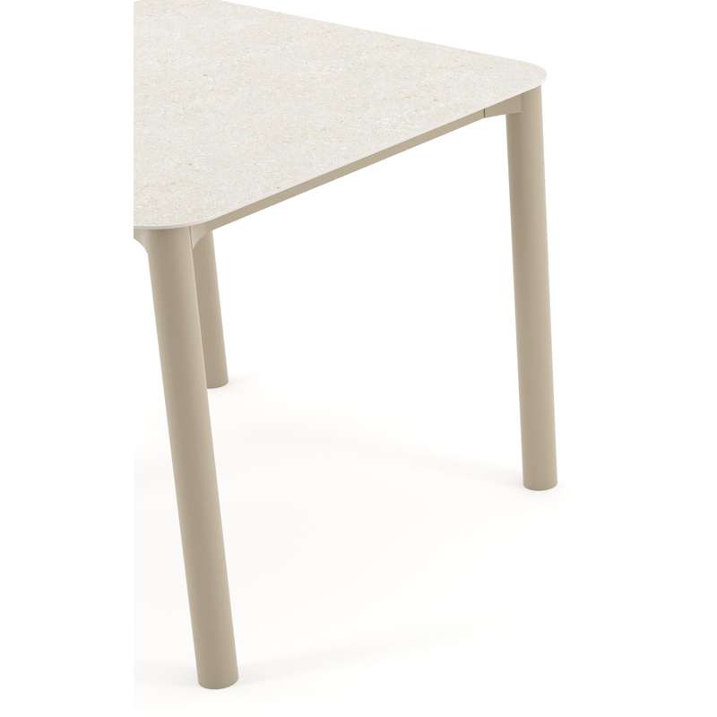 Orso tuintafel rechthoekig afgerond in beige aluminium en volkeramiek Shilin - L 90 x B 90 x H 74.5 cm