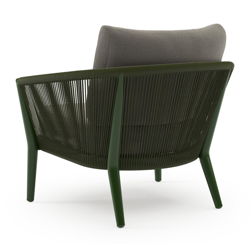 Orso loungestoel in groen aluminium en groen verticaal geweven ronde rope met Lopi Charcoal all weather sunbrella® luxe kussen