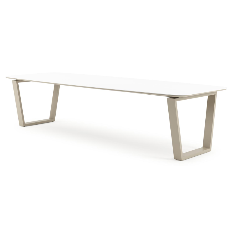 Table de jardin Pagino forme de bateau en aluminium beige et céramique pleine Arctic White - Lg. 315 x Lrg. 115 x Haut. 73 cm