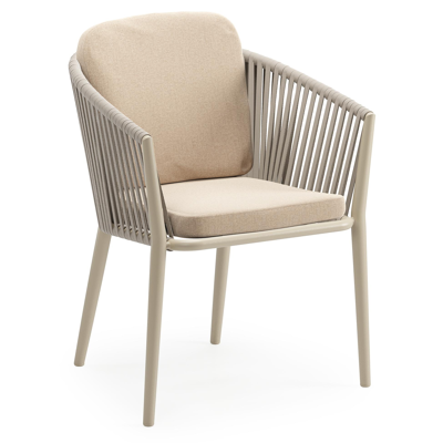 Chaise de jardin Orso en aluminium beige et corde plate tissée verticalement beige avec coussin luxe en All Weather Sunbrella® Luxe Natte Heather Beige