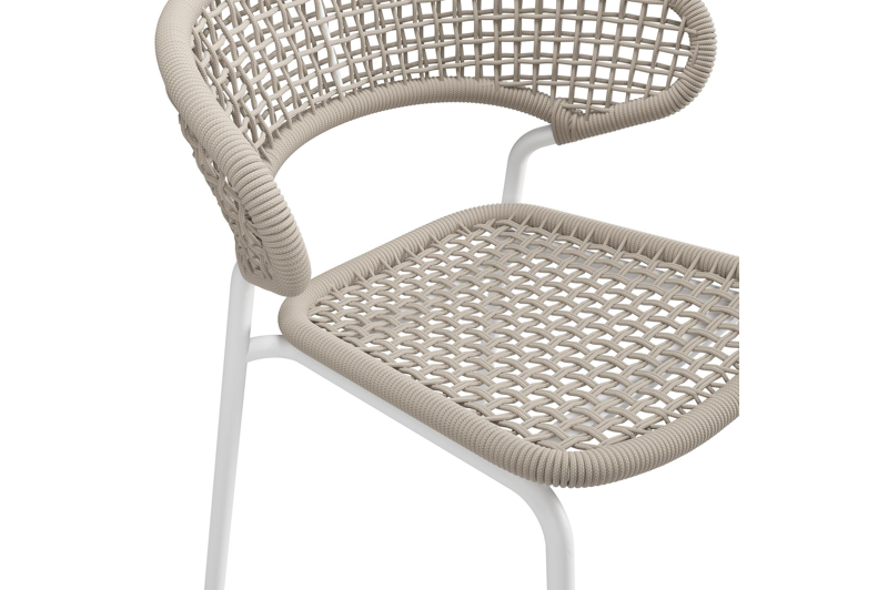 Donato XL tuinstoel in wit aluminium en beige vierkant geweven ronde rope