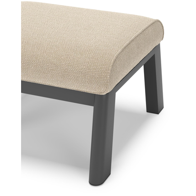 Pouf Cirello en aluminium noir et coussins en all weather cosytica althea chalk