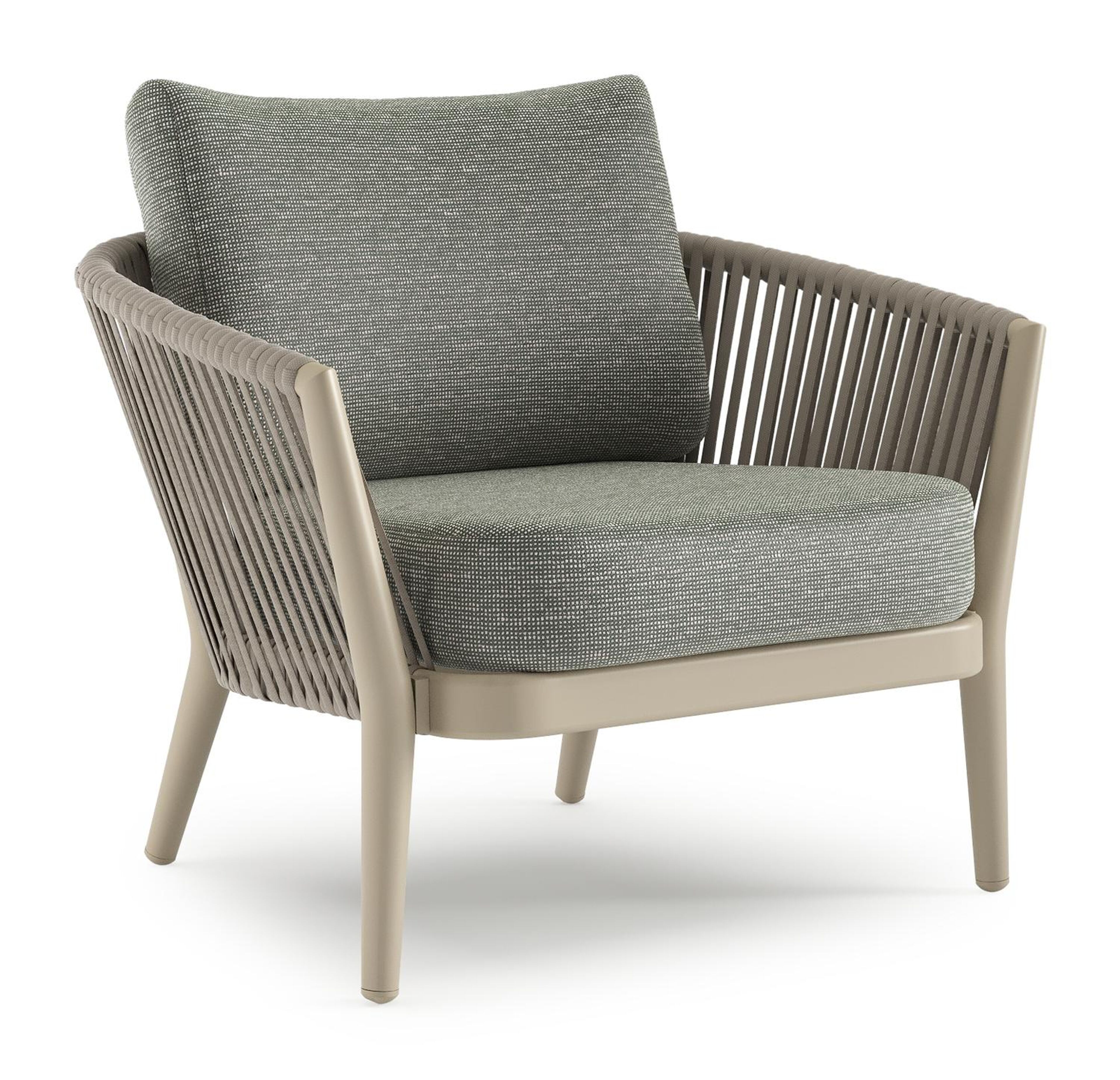 Fauteuil de jardin Orso en aluminium beige en corde luxe plate tissée verticalement beige et coussins en all weather sunbrella® luxe Slow Fern